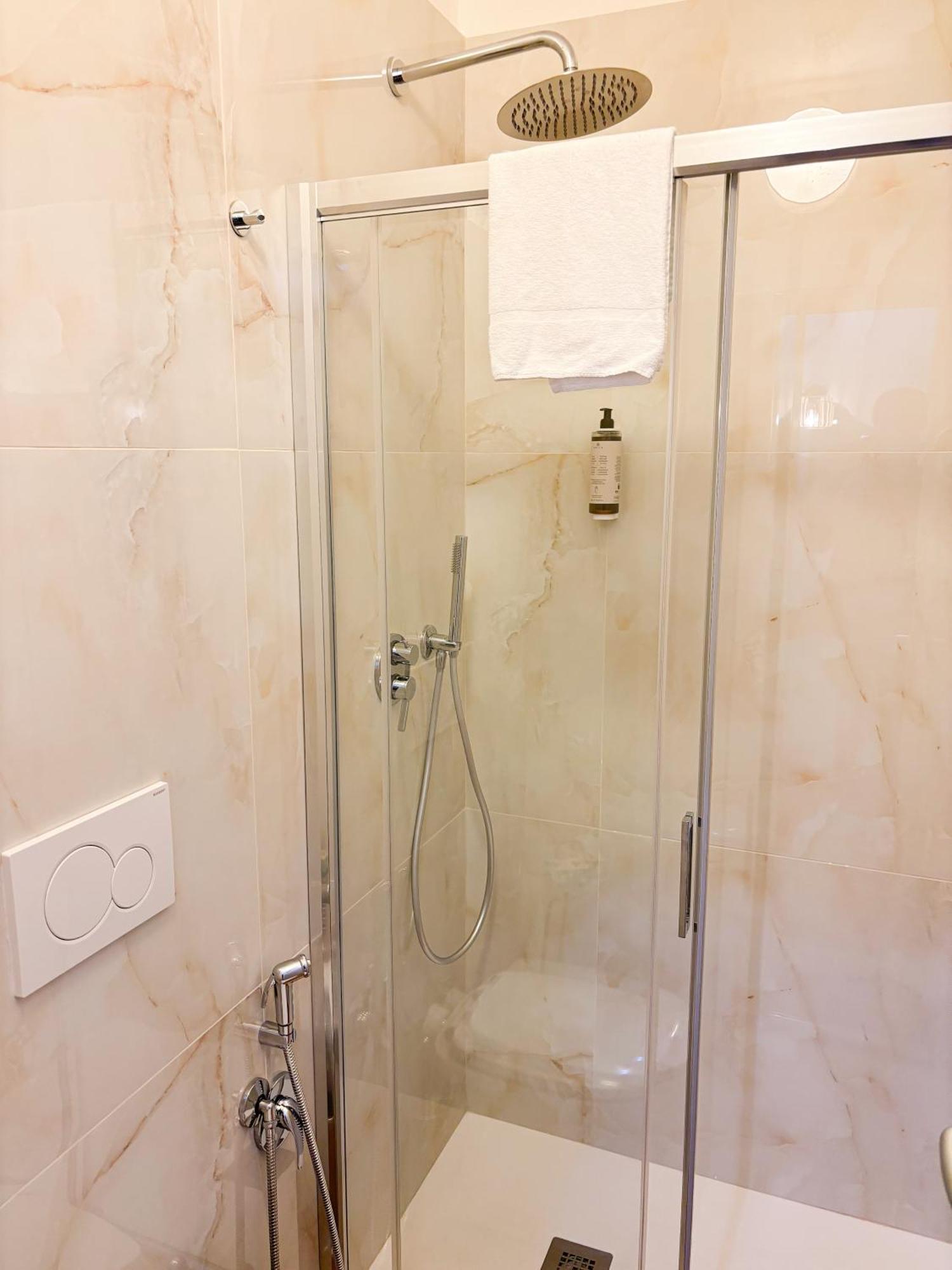 San Pietro Prestige Rooms Rom Eksteriør billede